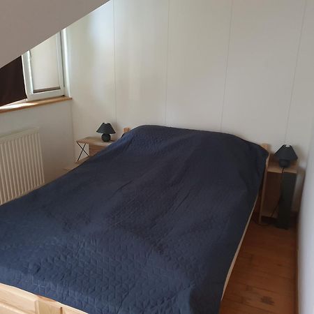 Revesz Apartment Mosonmagyaróvár Екстериор снимка